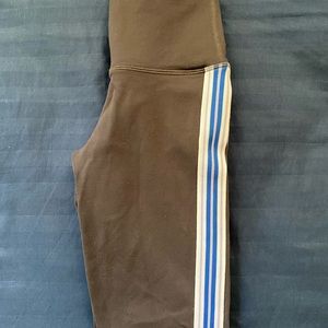 Aritzia Tna Leggings